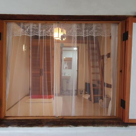 Greem Guesthouse Jeonju Bagian luar foto
